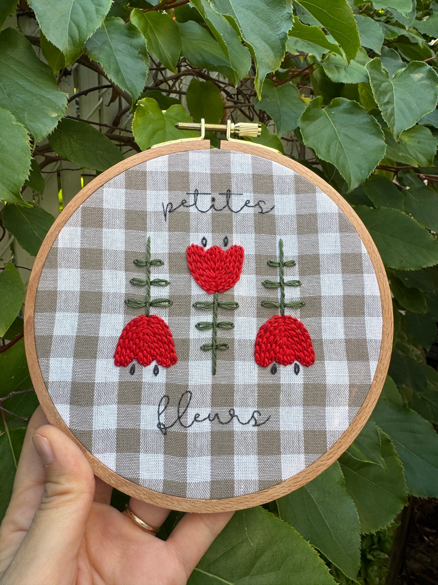 Embroidery Kit - Petites Fleurs