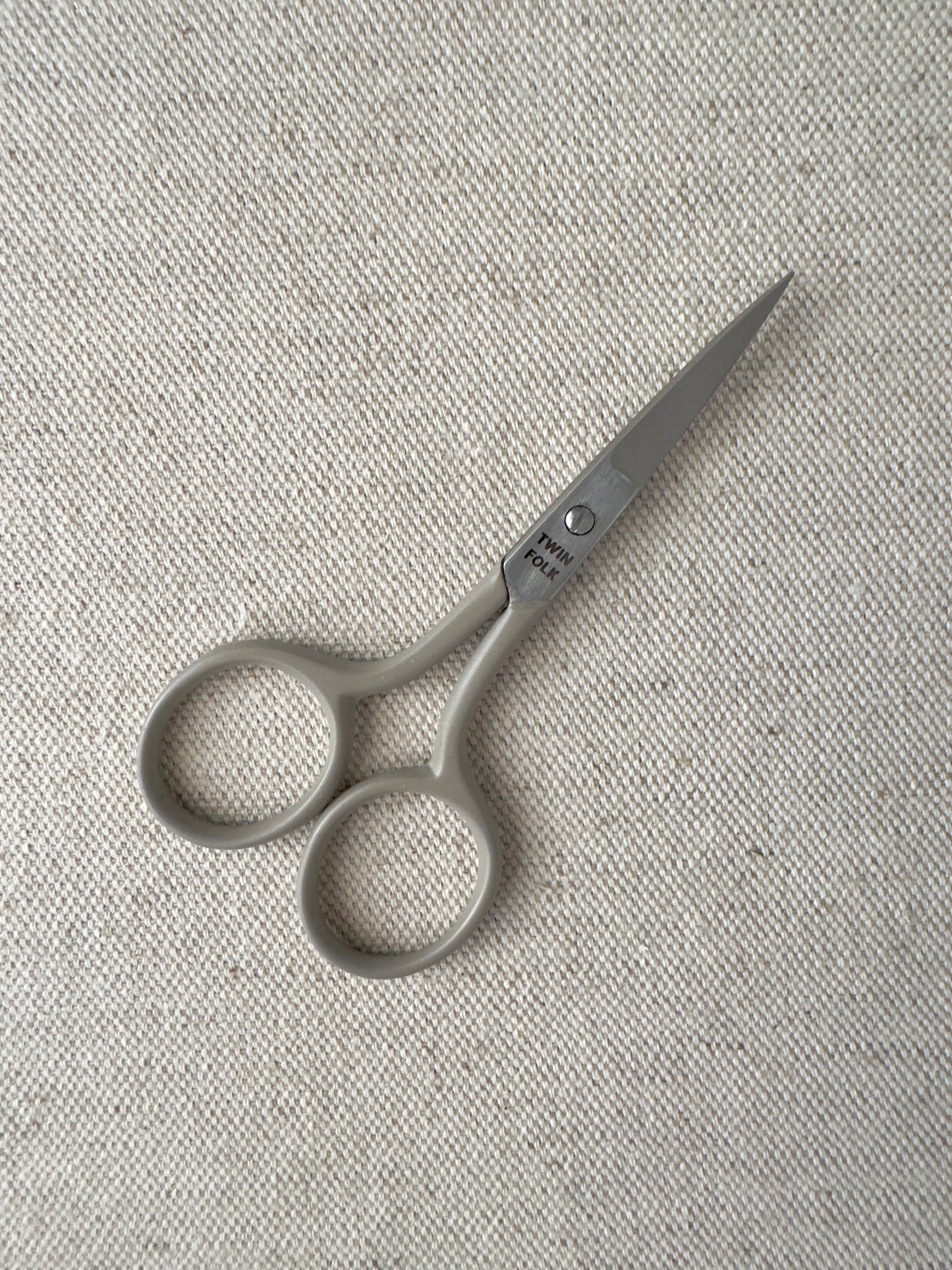 Twin Folk Embroidery Scissors