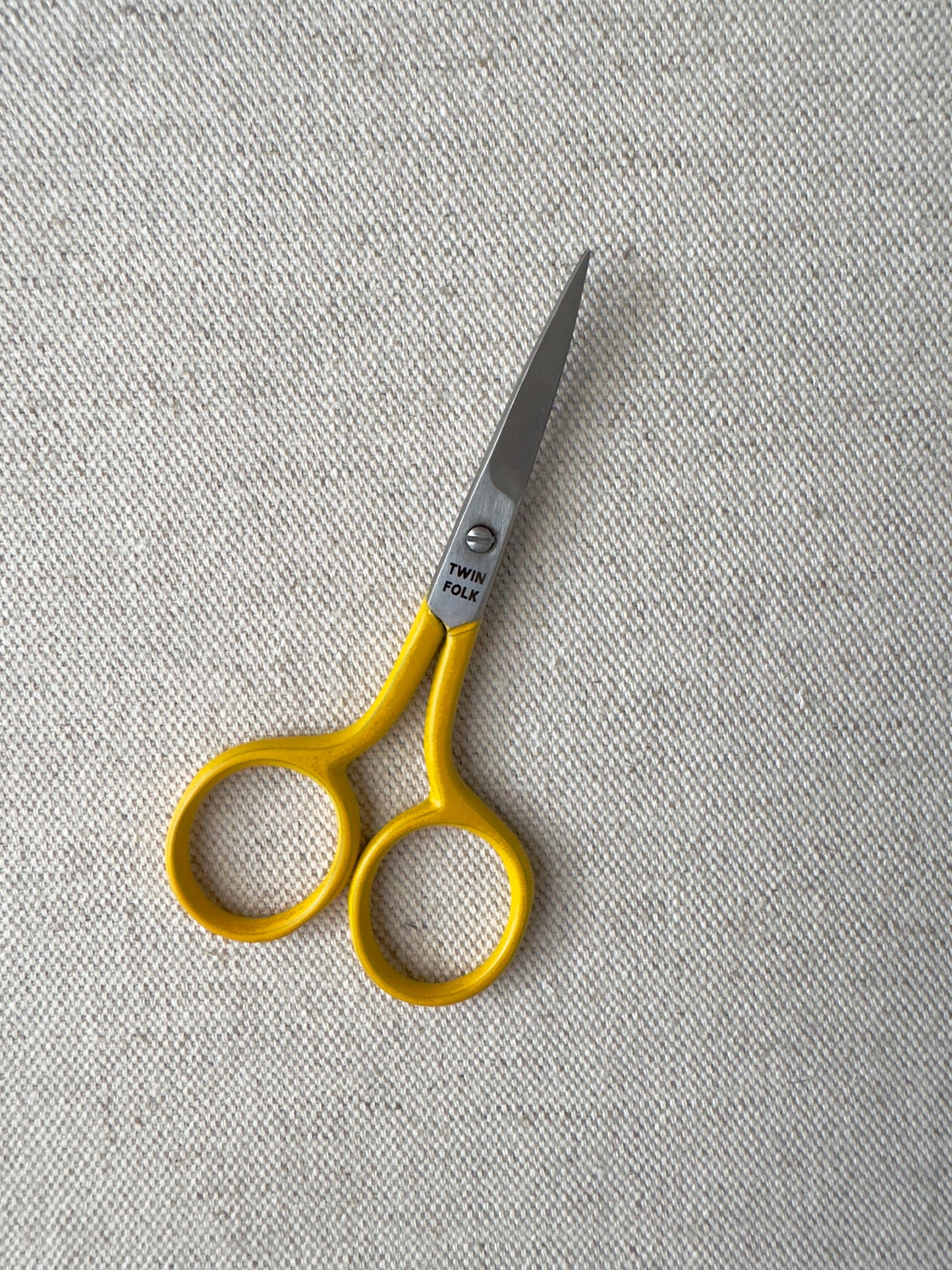 Twin Folk Embroidery Scissors