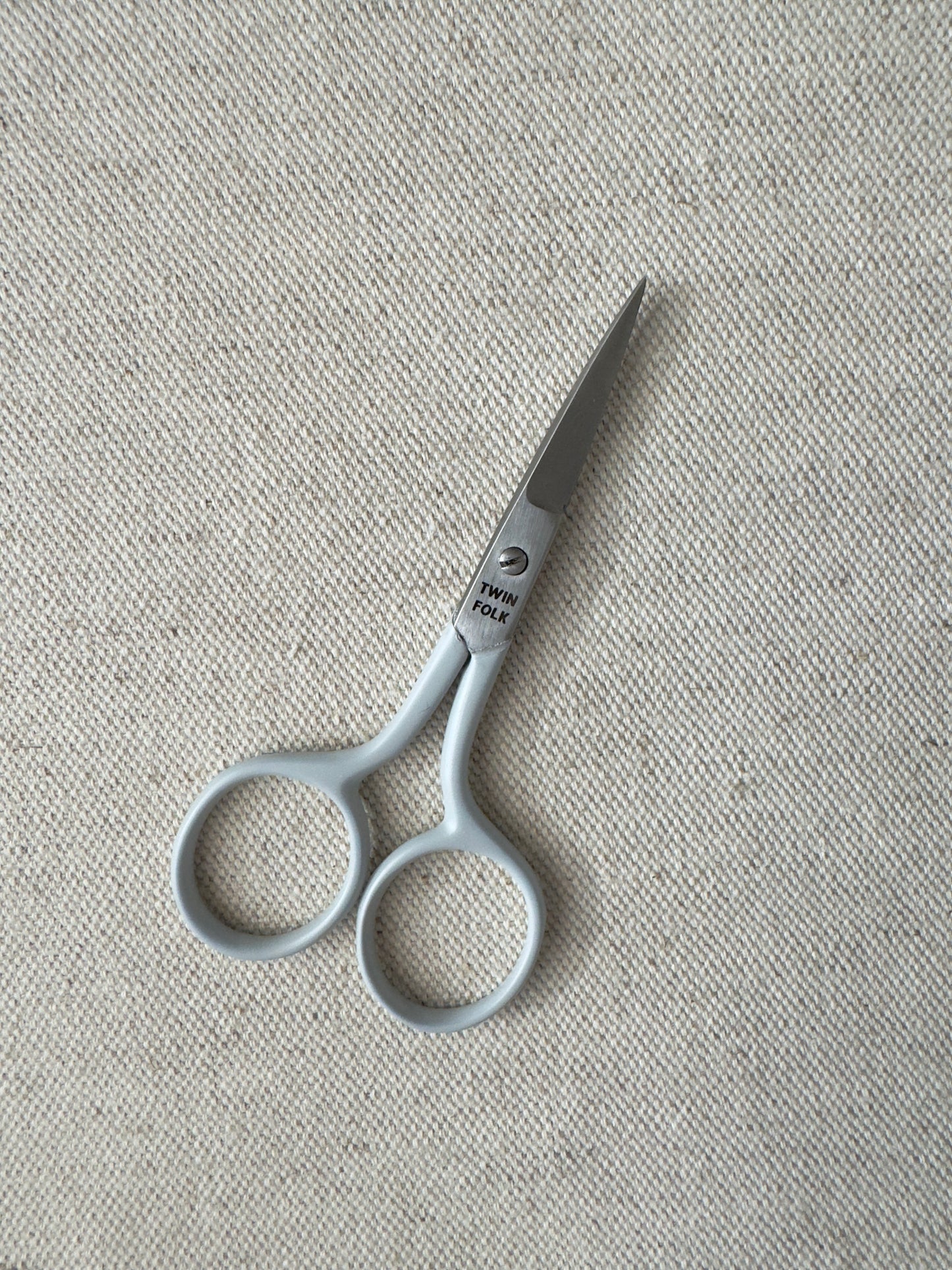Twin Folk Embroidery Scissors