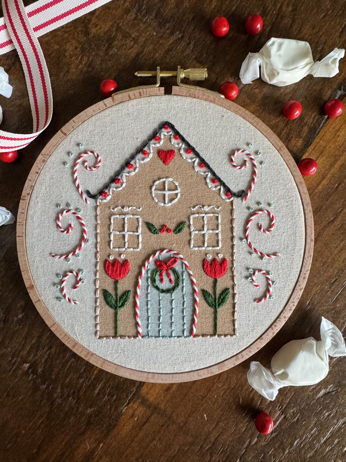 PDF Embroidery Pattern - Gingerbread House