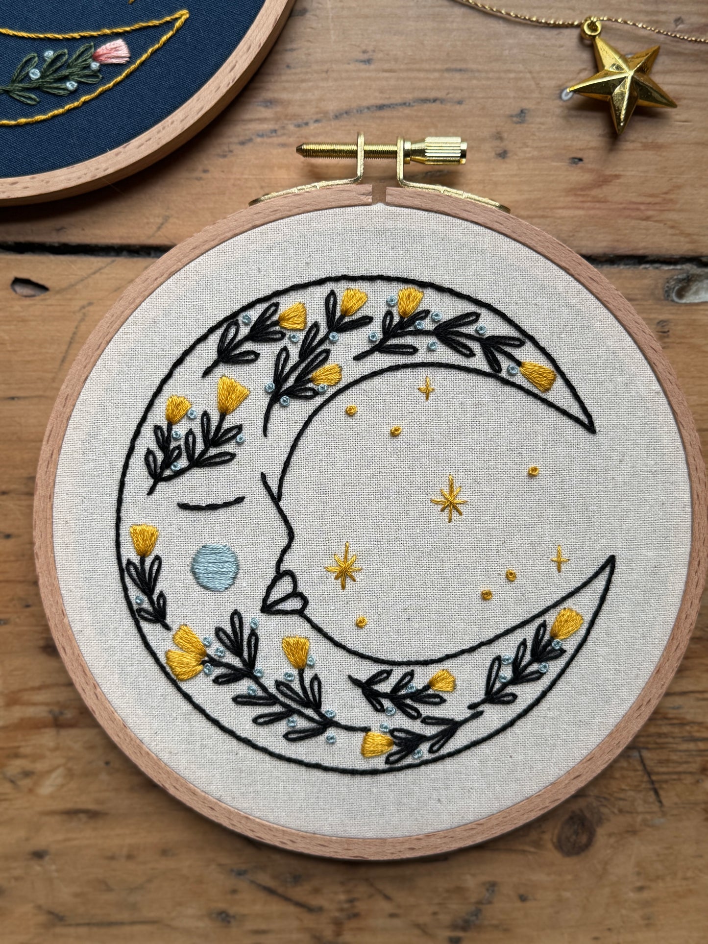 Embroidery Kit - Harvest Moon