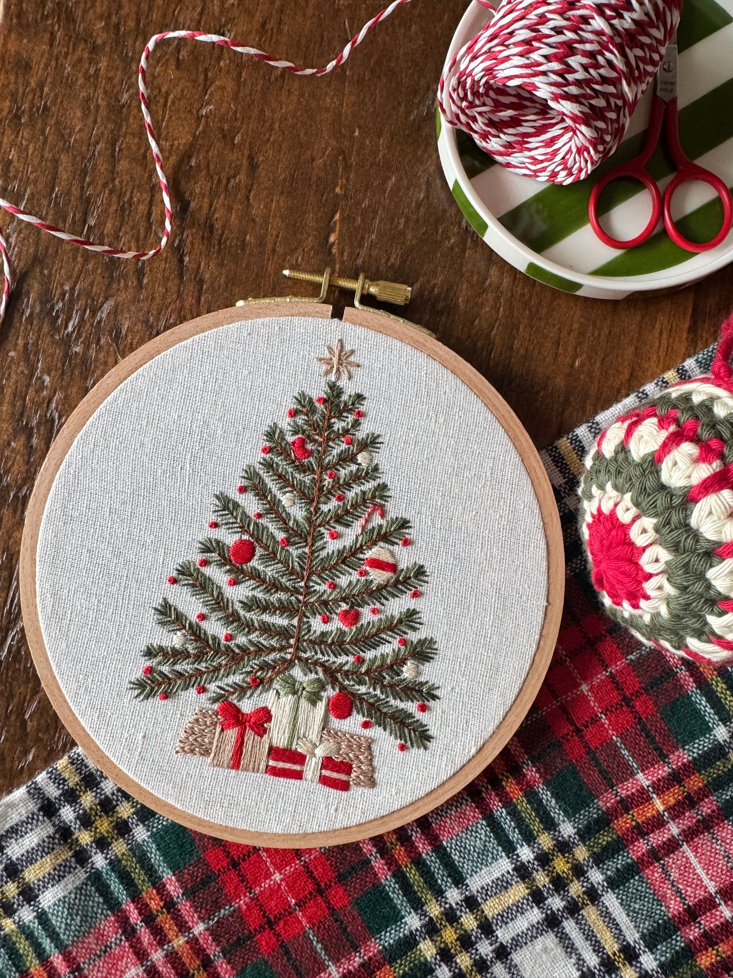 Embroidery Kit - Christmas Tree