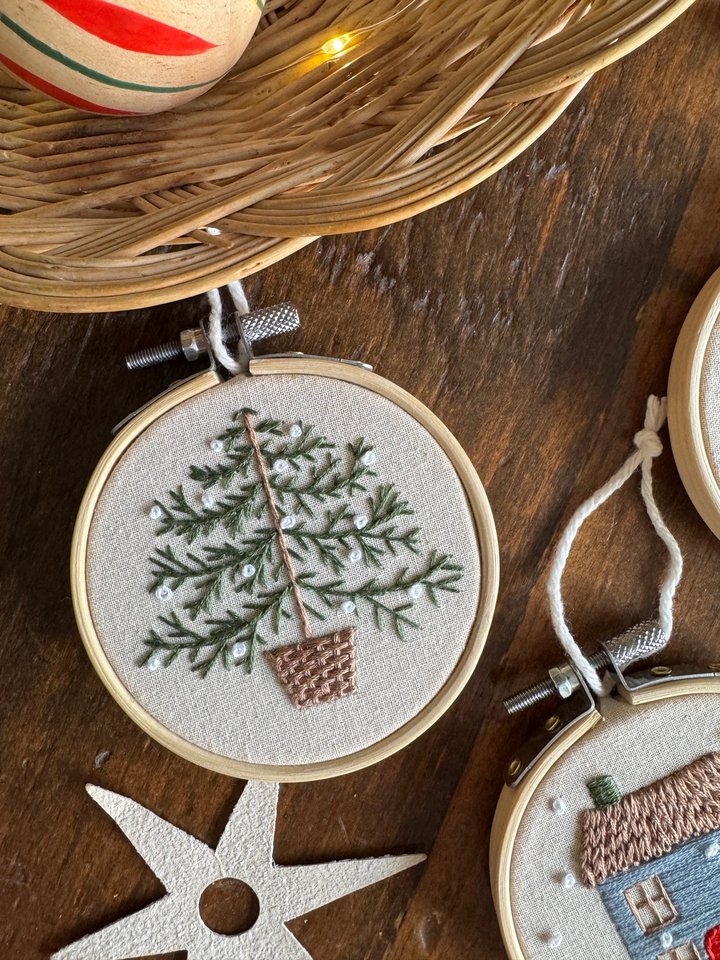 Embroidery Kit - Let it Snow Ornaments