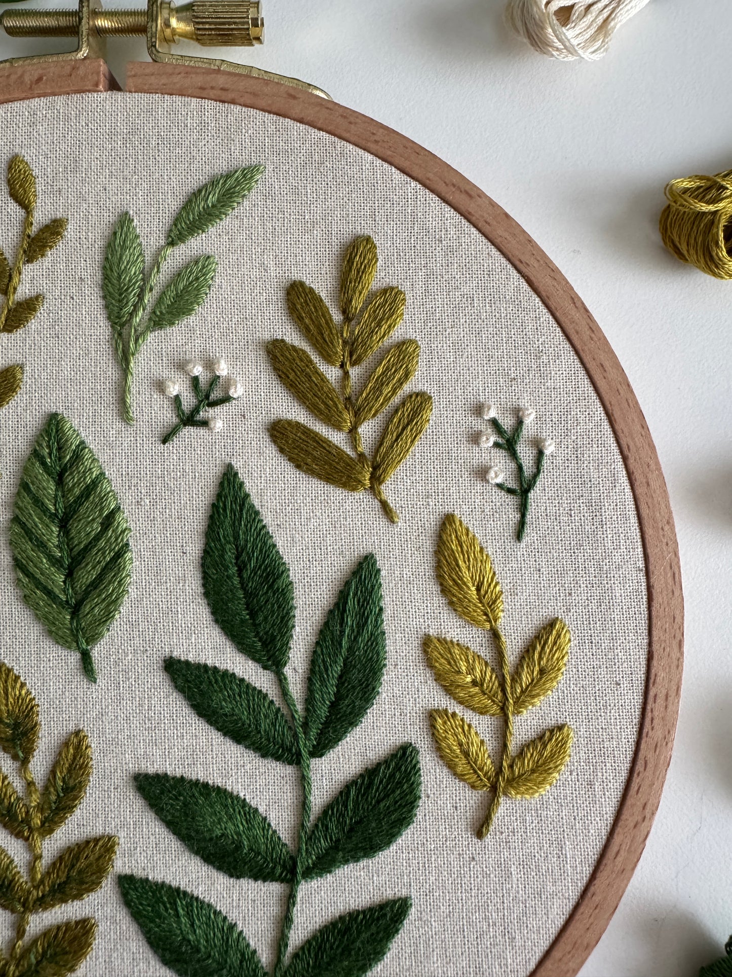 Kit de broderie - Verts Sauvages
